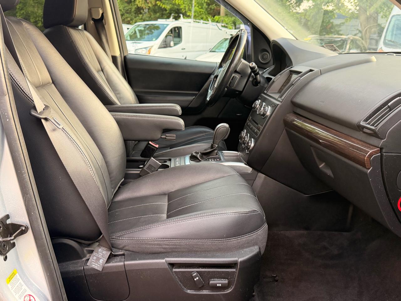 Land Rover LR2 AWD 4dr HSE 2015
