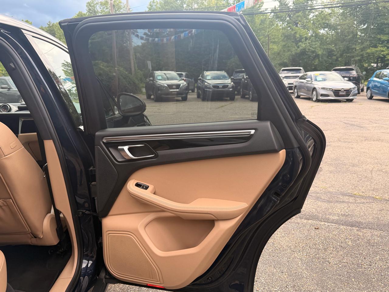 Porsche Macan AWD 2019