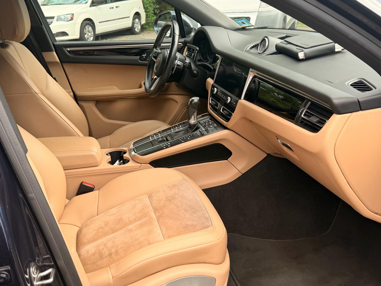 Porsche Macan AWD 2019