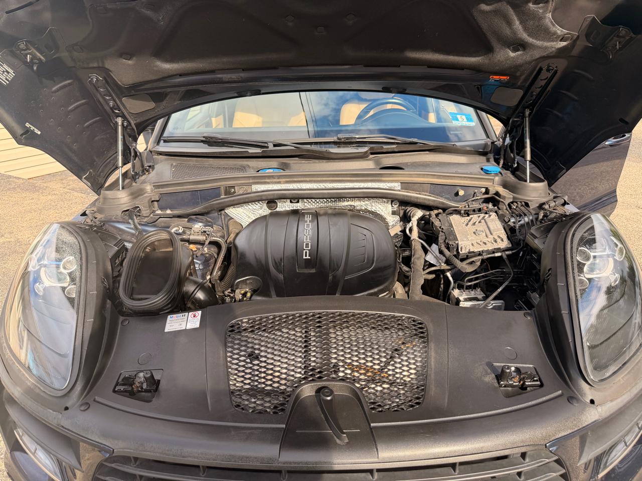 Porsche Macan AWD 2019