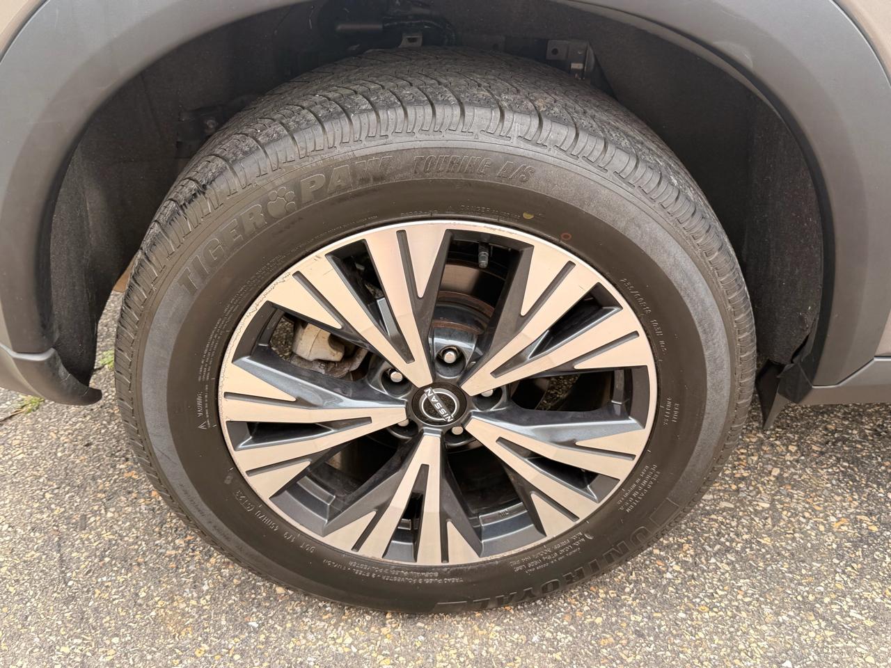 Nissan Rogue AWD SV 2022