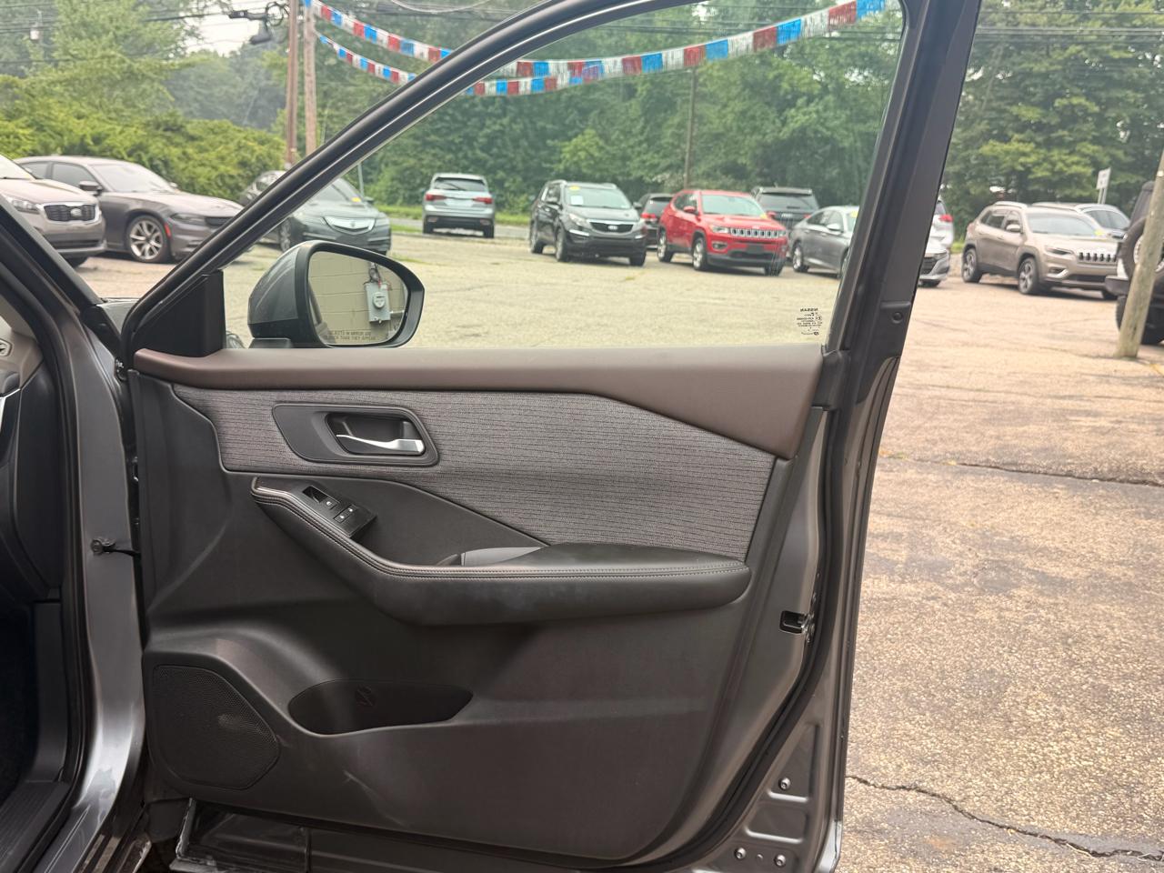 Nissan Rogue AWD SV 2022