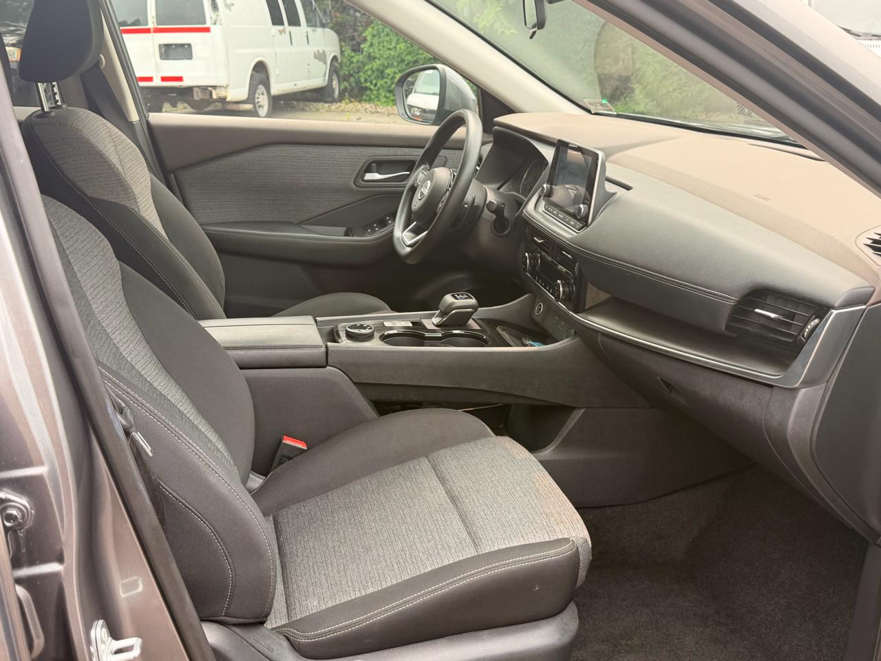 Nissan Rogue AWD SV 2022
