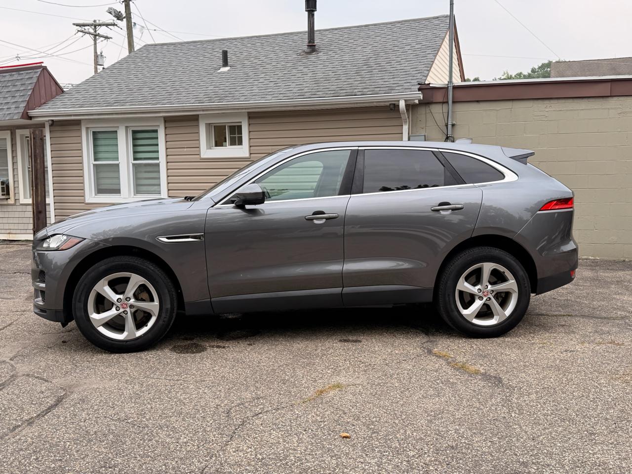 Jaguar F-Pace 25t Premium AWD 2019
