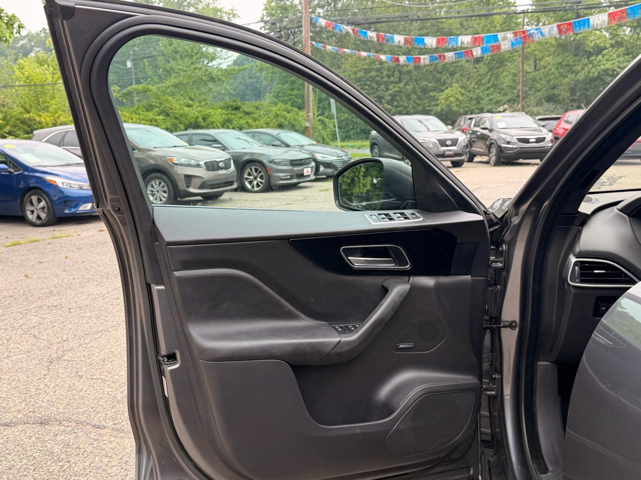 Jaguar F-Pace 25t Premium AWD 2019