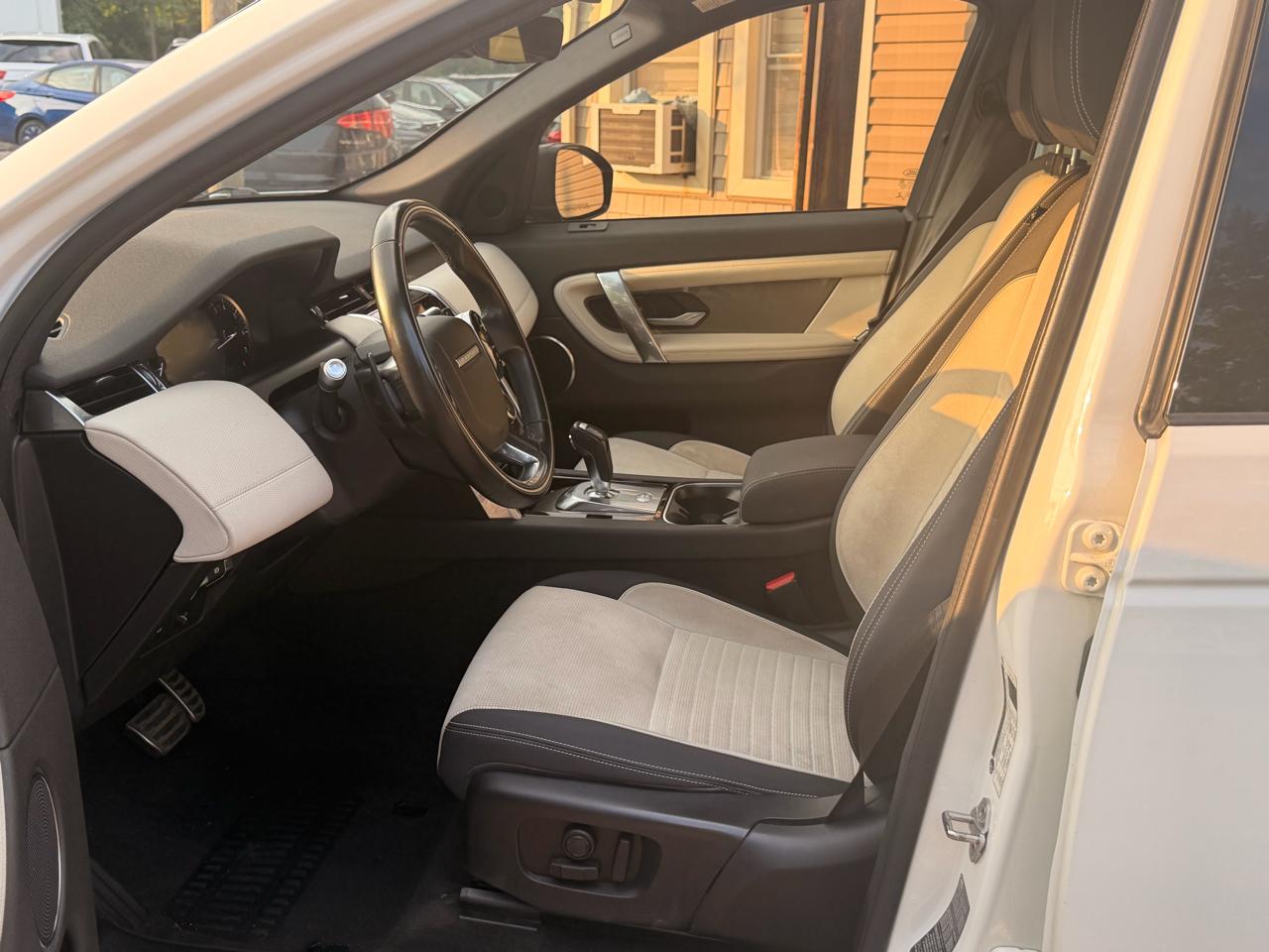 Land Rover Discovery Sport S R-Dynamic 4WD 2020