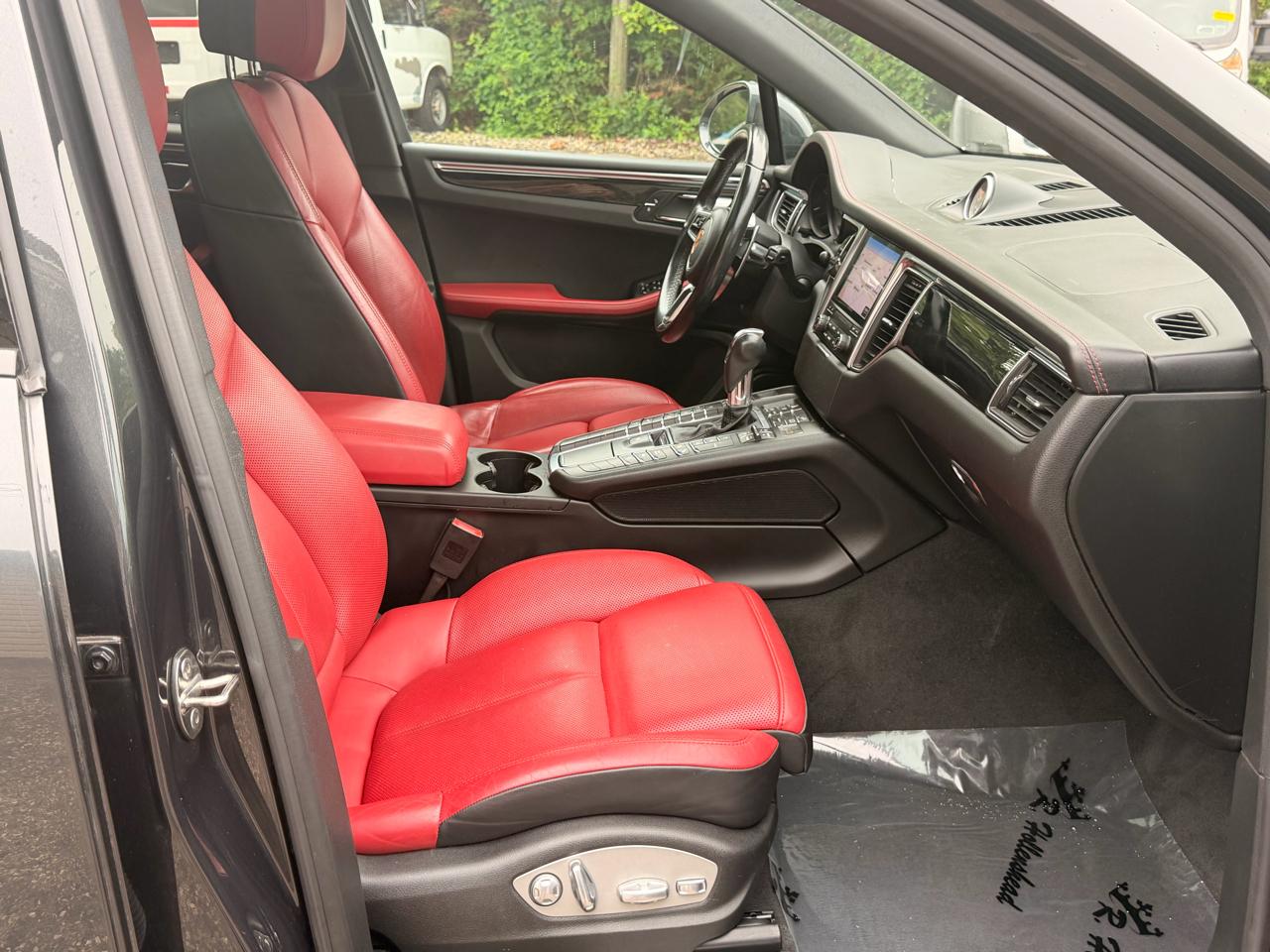 Porsche Macan S AWD 2017
