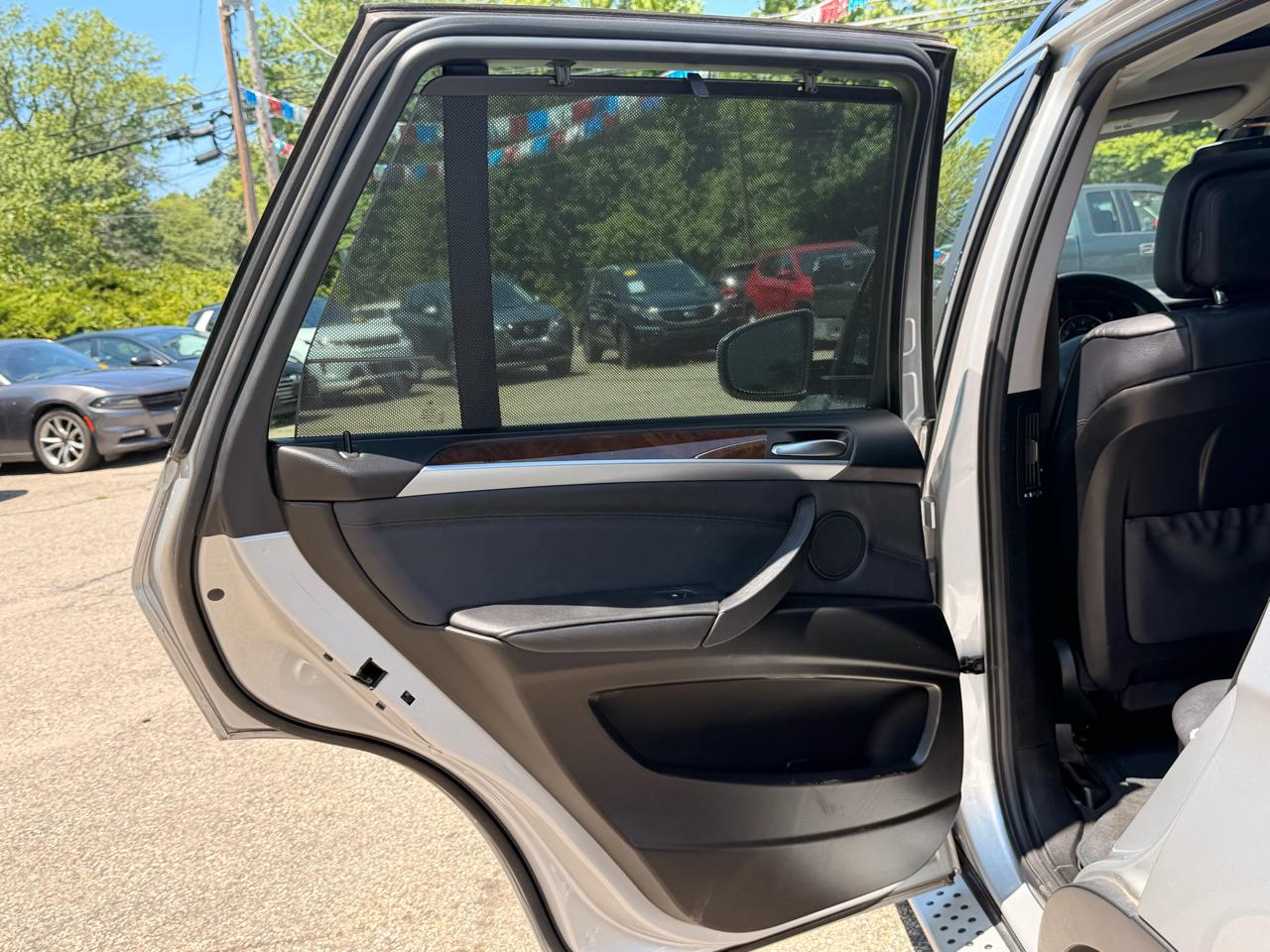 BMW X5 AWD 4dr xDrive50i 2013