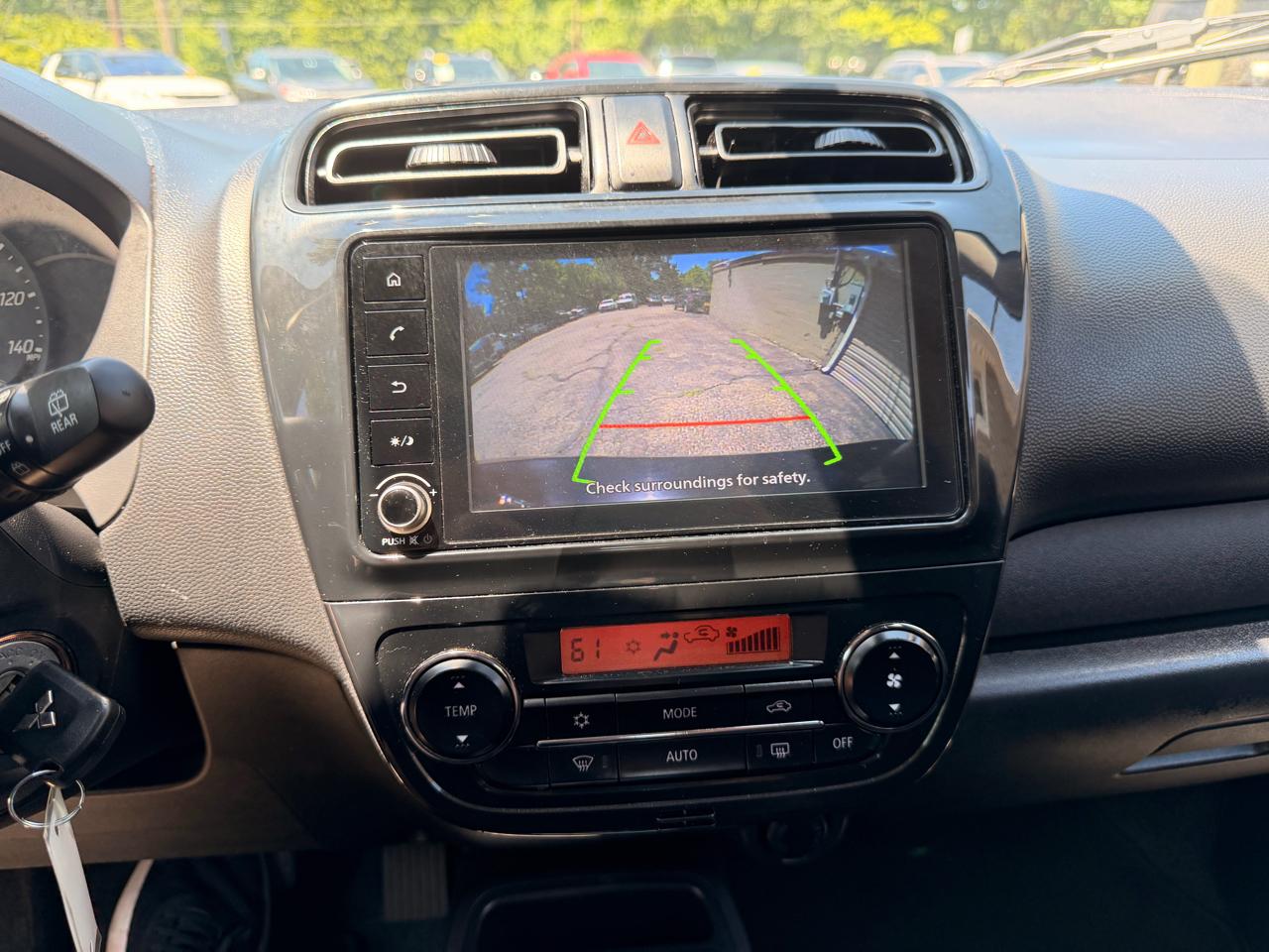 Mitsubishi Mirage ES CVT 2024