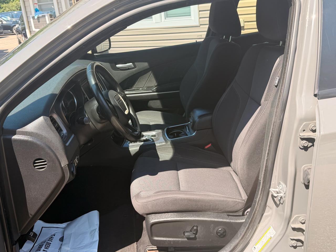 Dodge Charger SXT RWD 2019