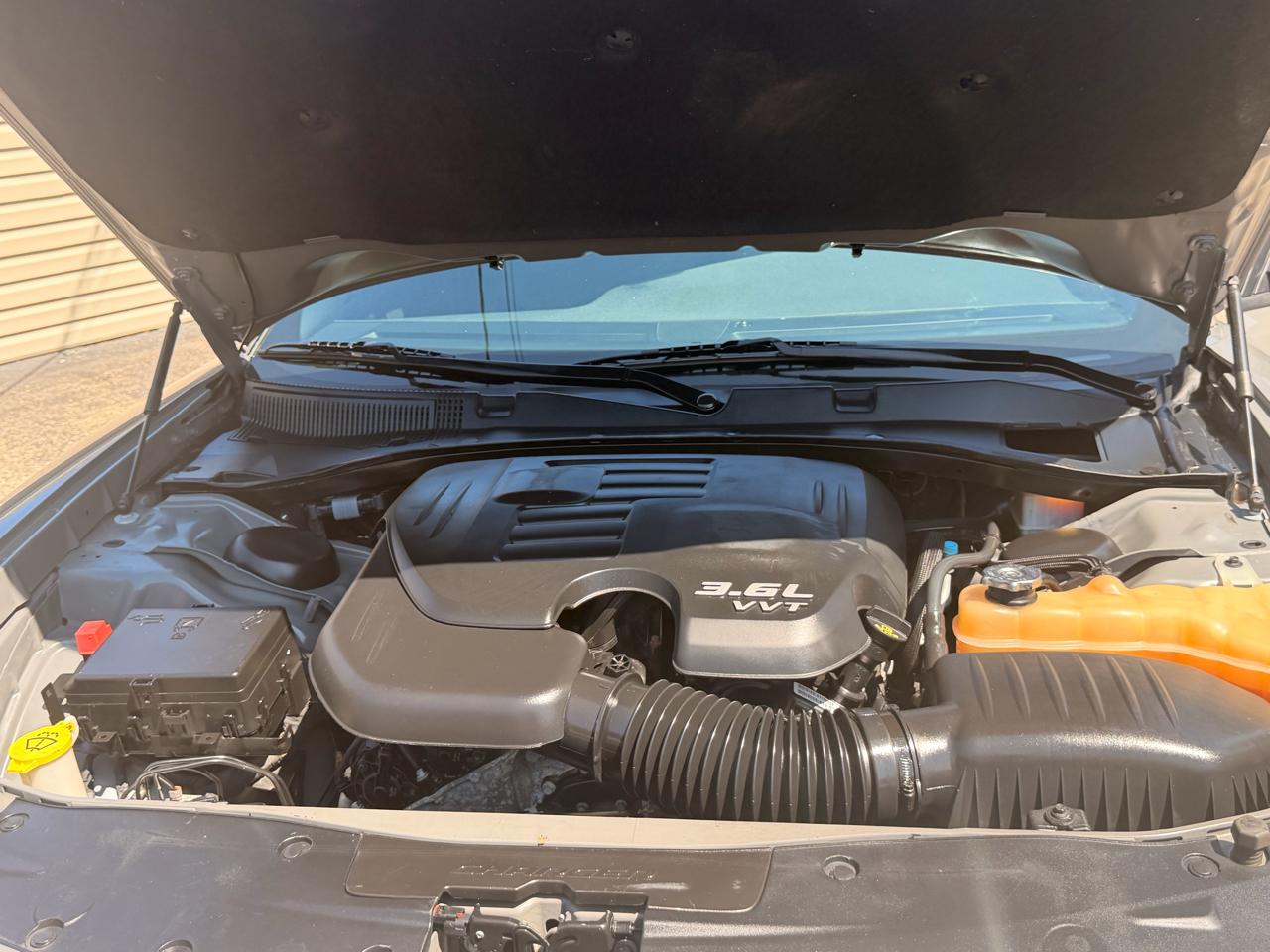 Dodge Charger SXT RWD 2019