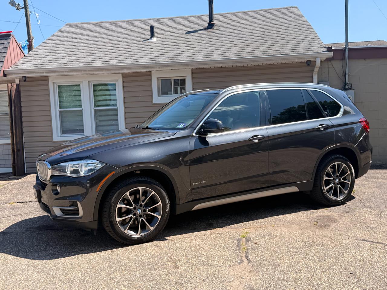 BMW X5 xDrive35i Sports Activity Vehicle 2017