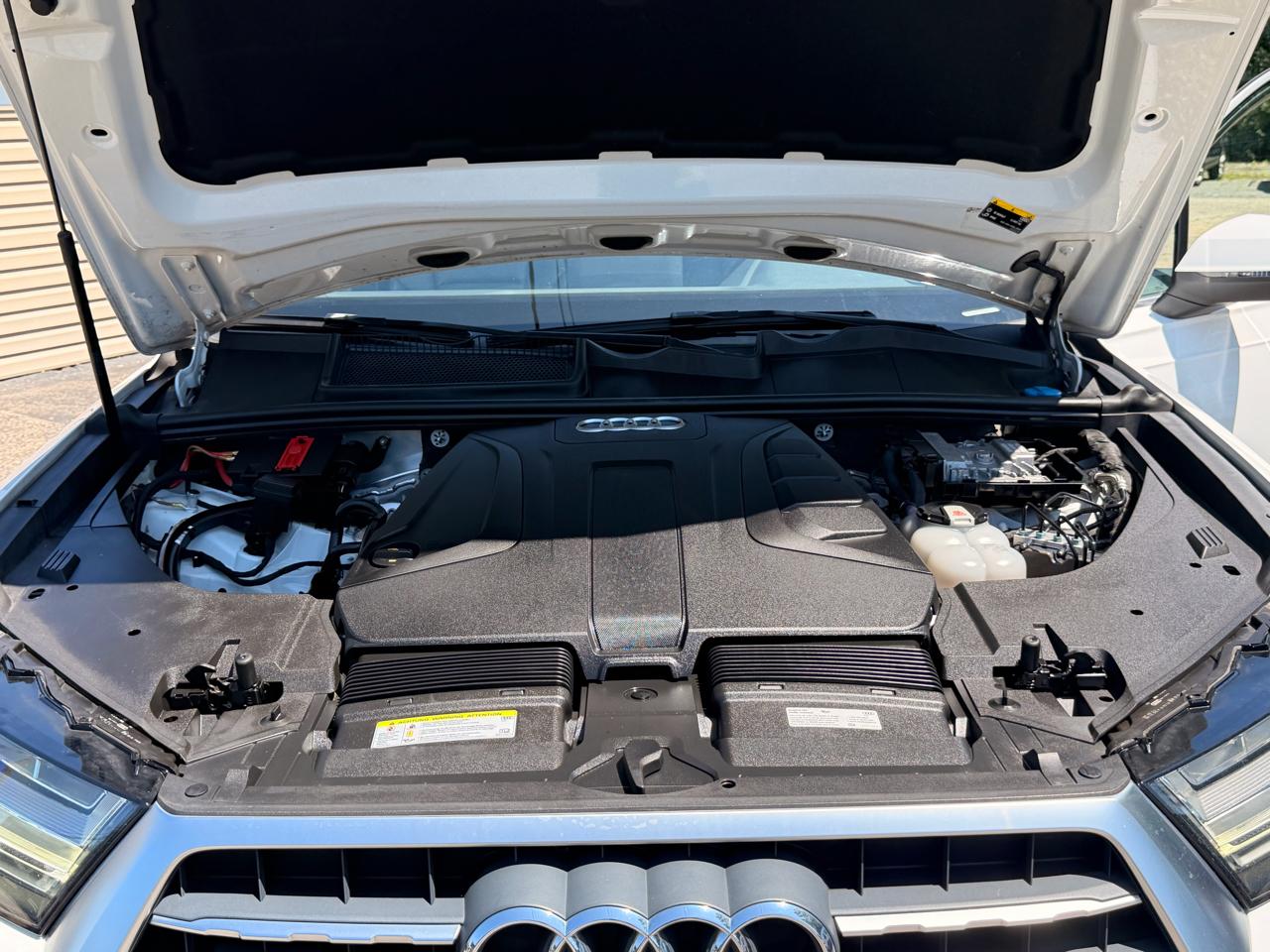 Audi Q7 SE Premium Plus 45 TFSI quattro 2019