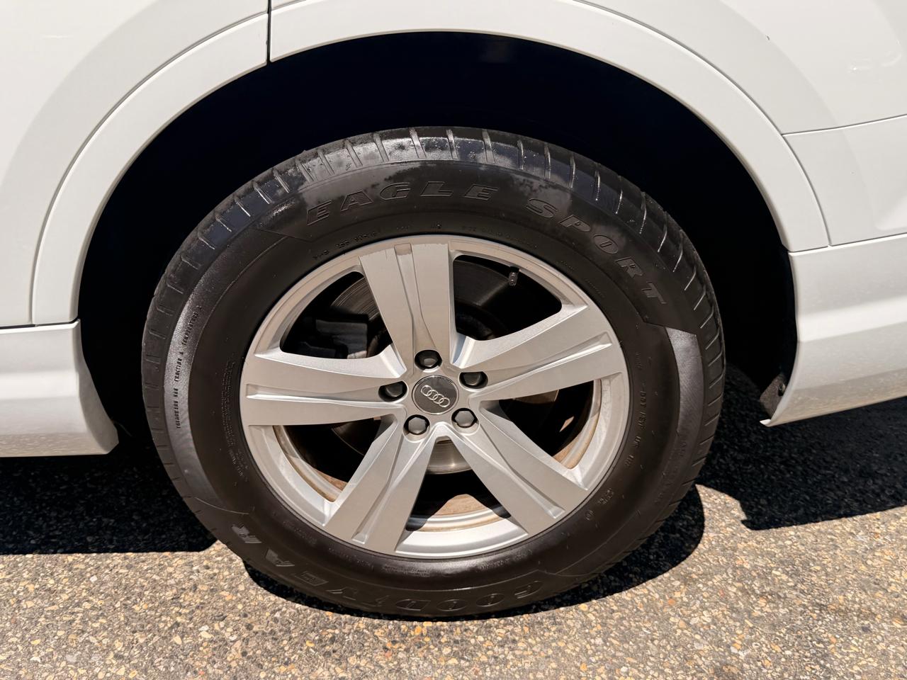 Audi Q7 SE Premium Plus 45 TFSI quattro 2019