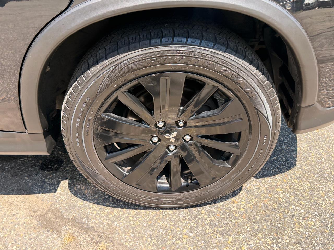 Mitsubishi Outlander Sport Black Edition 2.0 CVT 2020