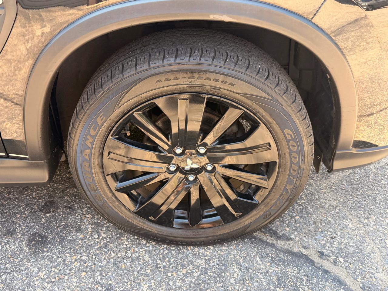 Mitsubishi Outlander Sport Black Edition 2.0 CVT 2020