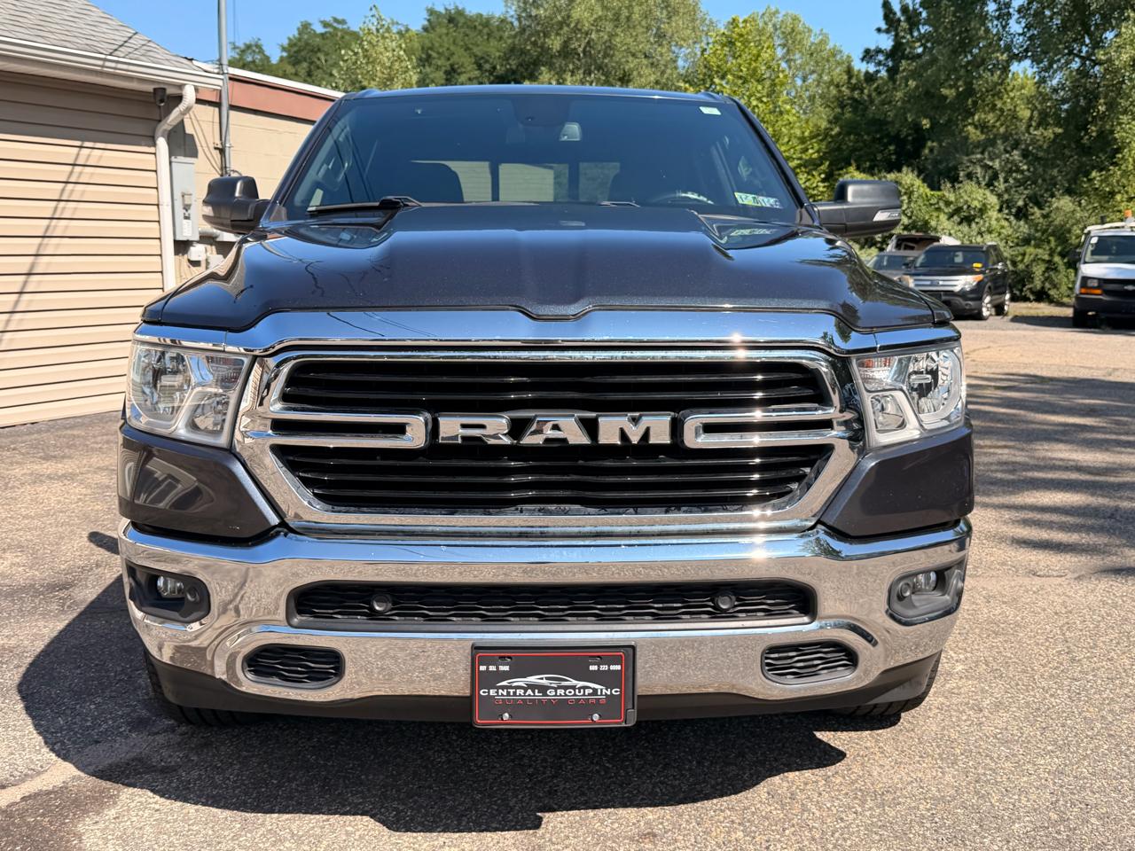 RAM 1500 Big Horn/Lone Star 4x4 Crew Cab 5'7" Box 2019