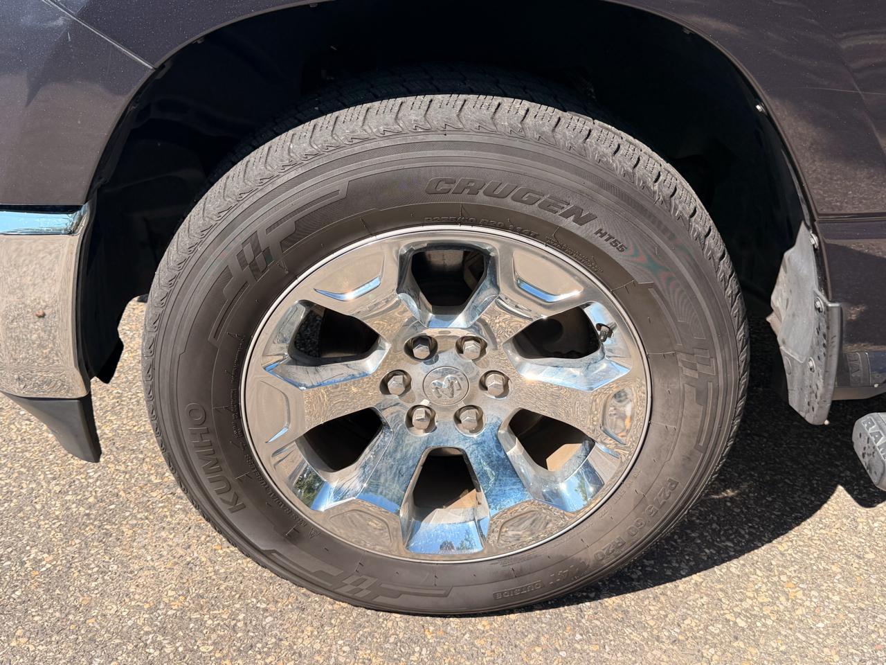 RAM 1500 Big Horn/Lone Star 4x4 Crew Cab 5'7" Box 2019
