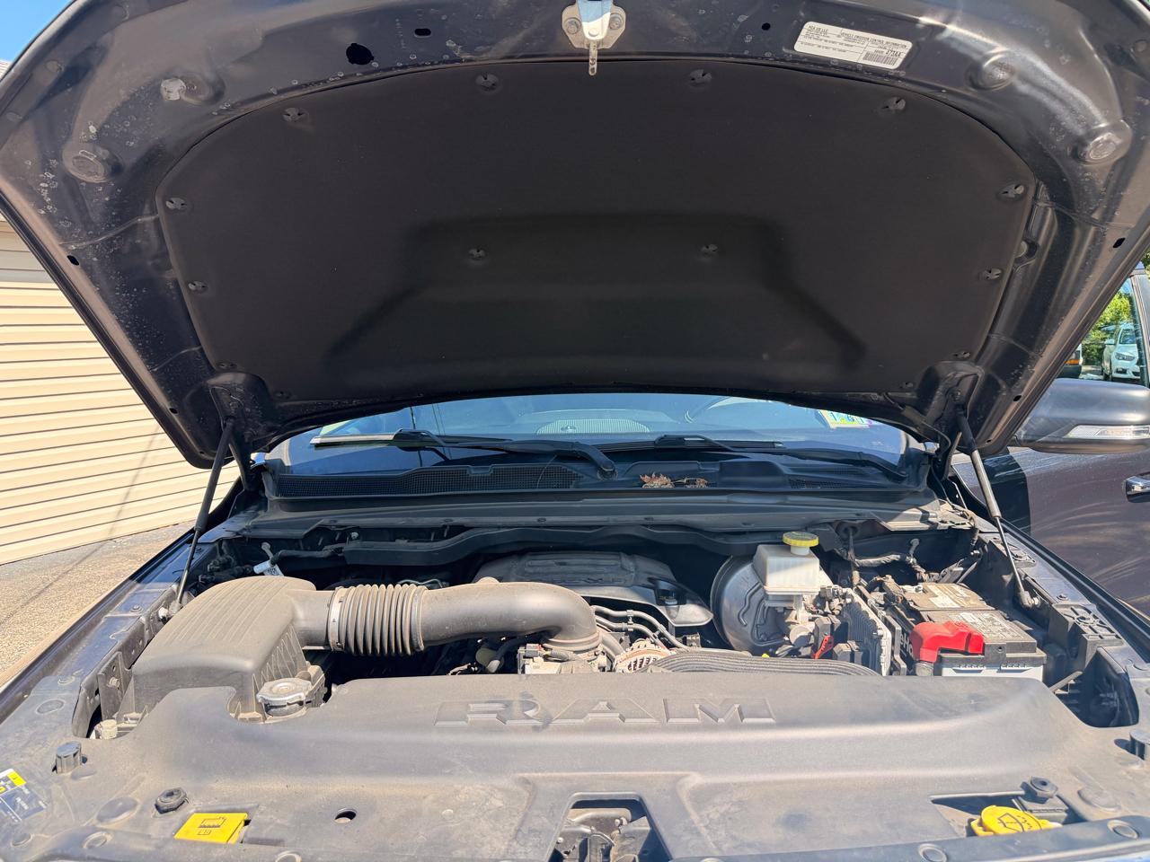RAM 1500 Big Horn/Lone Star 4x4 Crew Cab 5'7" Box 2019