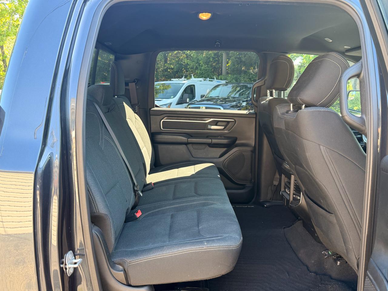 RAM 1500 Big Horn/Lone Star 4x4 Crew Cab 5'7" Box 2019