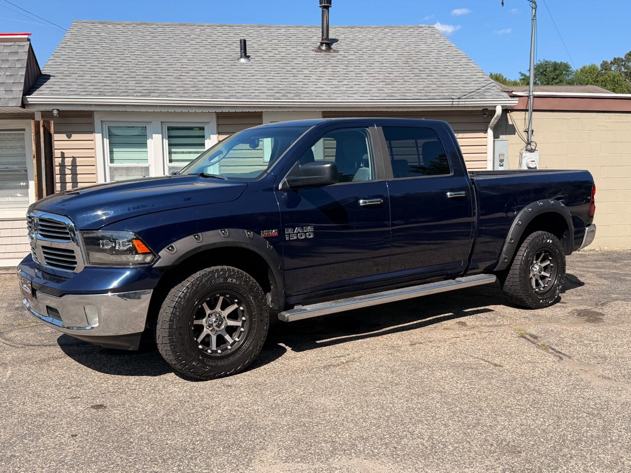 RAM 1500 4WD Crew Cab 149" Big Horn 2014