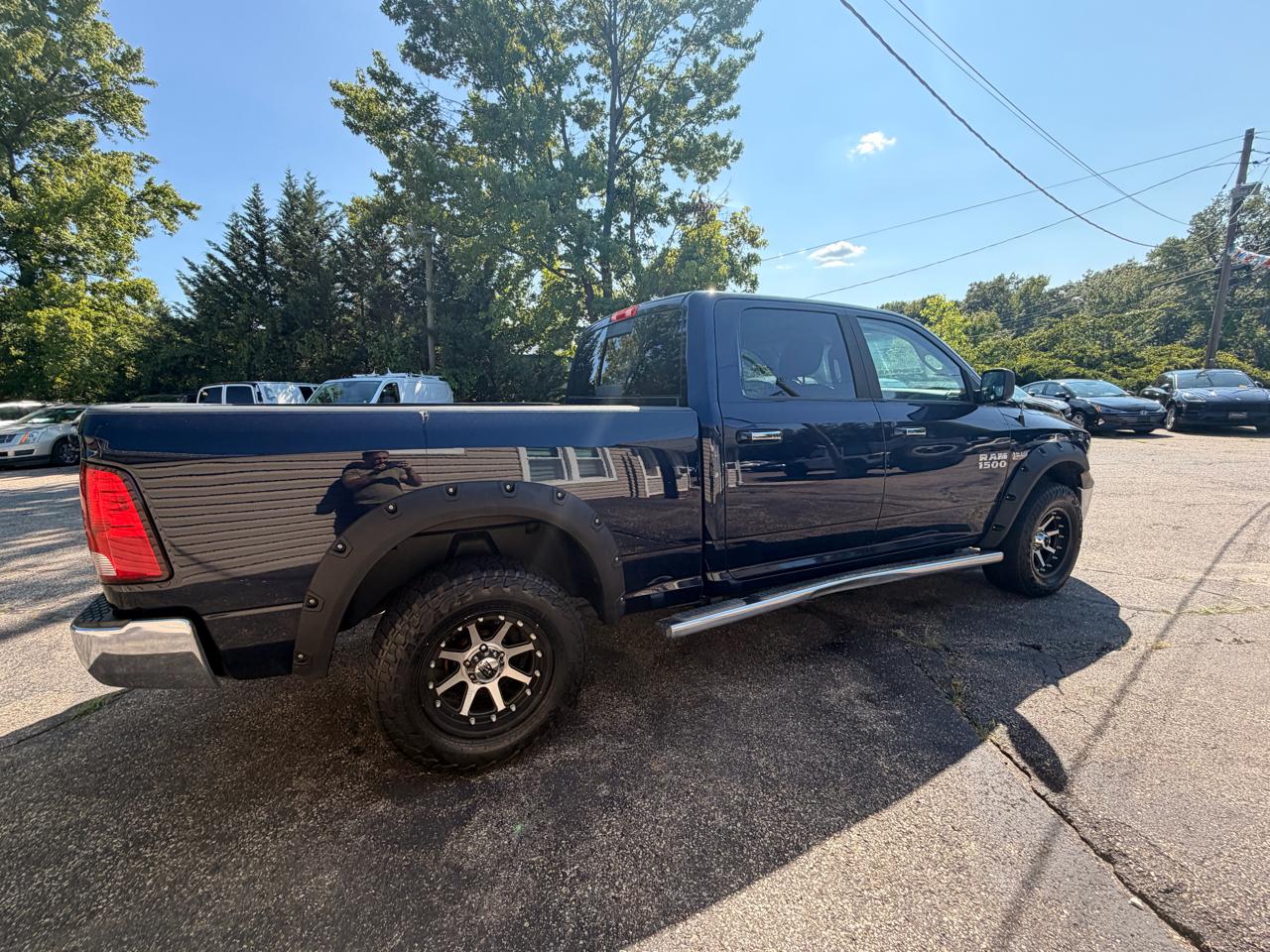 RAM 1500 4WD Crew Cab 149" Big Horn 2014