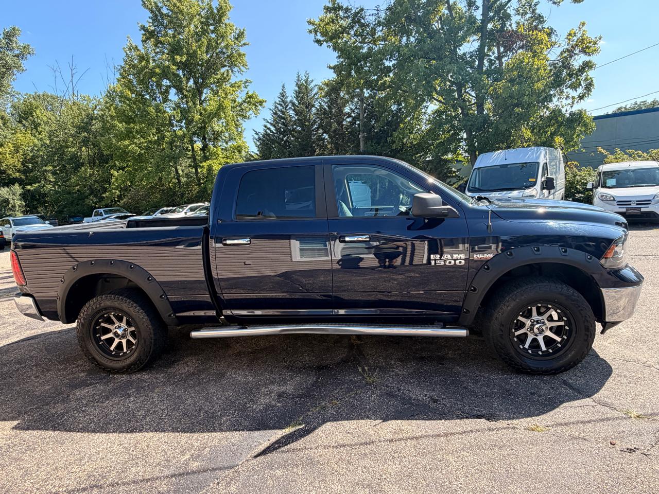 RAM 1500 4WD Crew Cab 149" Big Horn 2014