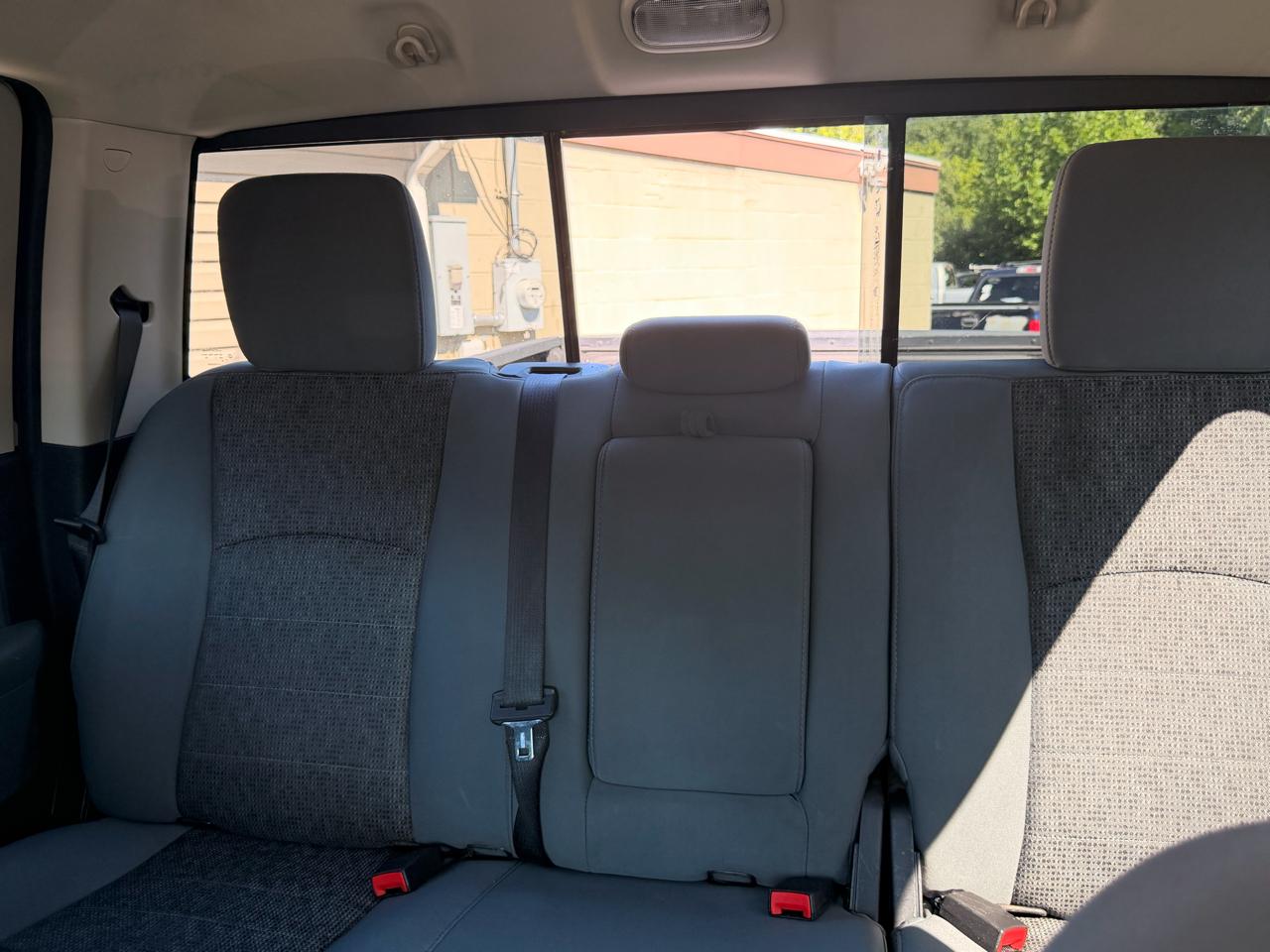 RAM 1500 4WD Crew Cab 149" Big Horn 2014