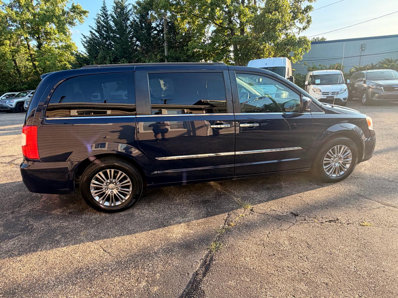 Chrysler Town & Country 4dr Wgn Touring 2015