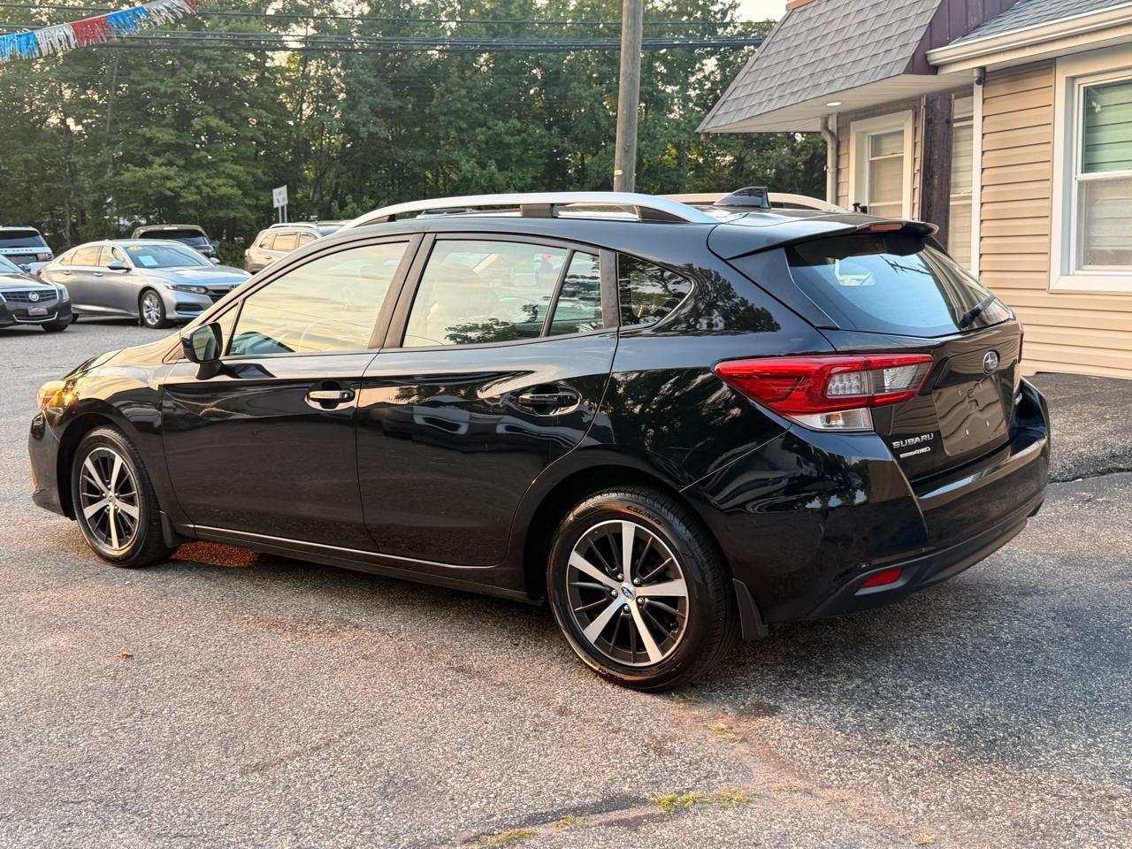 Subaru Impreza Premium 5-door CVT 2020