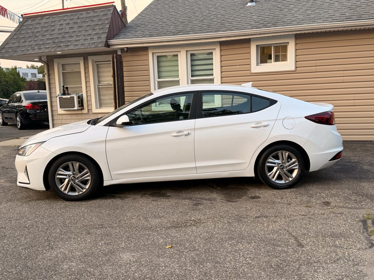 Hyundai Elantra SEL Auto 2019