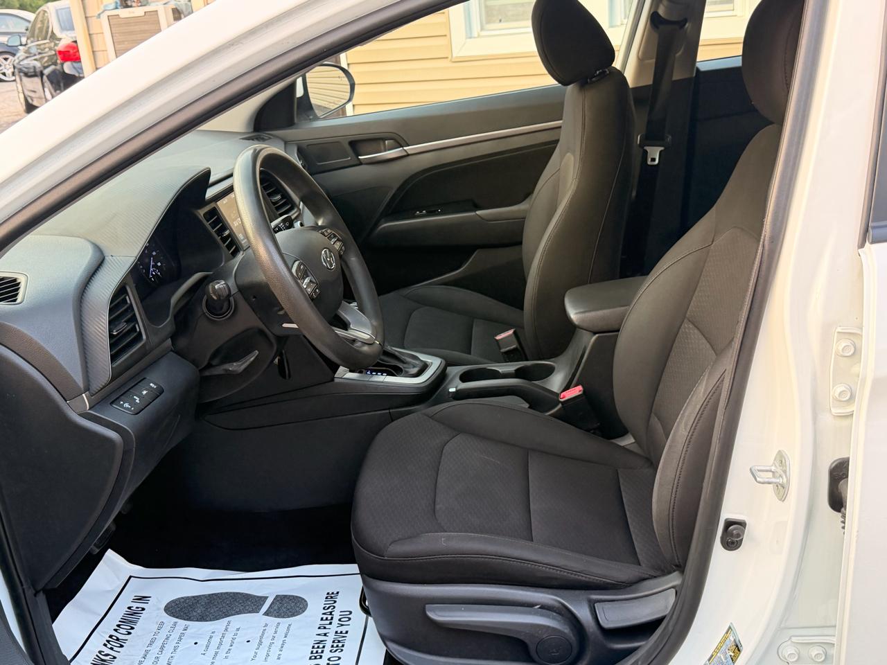 Hyundai Elantra SEL Auto 2019