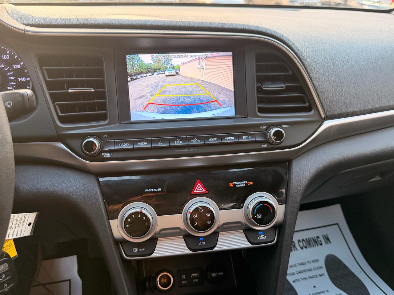 Hyundai Elantra SEL Auto 2019
