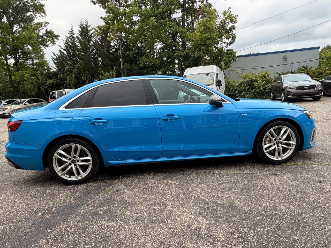 Audi A4 Sedan Premium Plus 45 TFSI quattro 2020