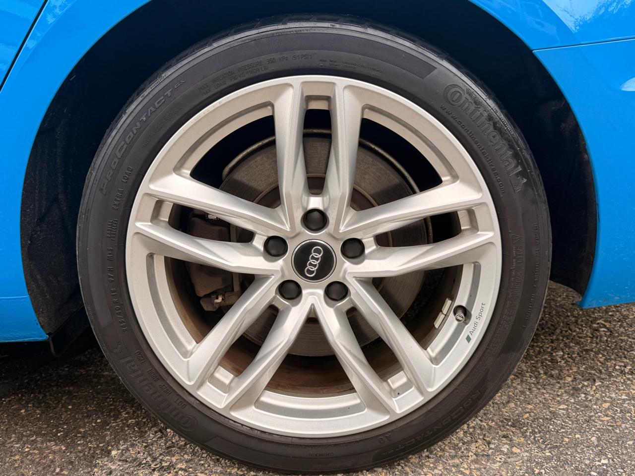 Audi A4 Sedan Premium Plus 45 TFSI quattro 2020