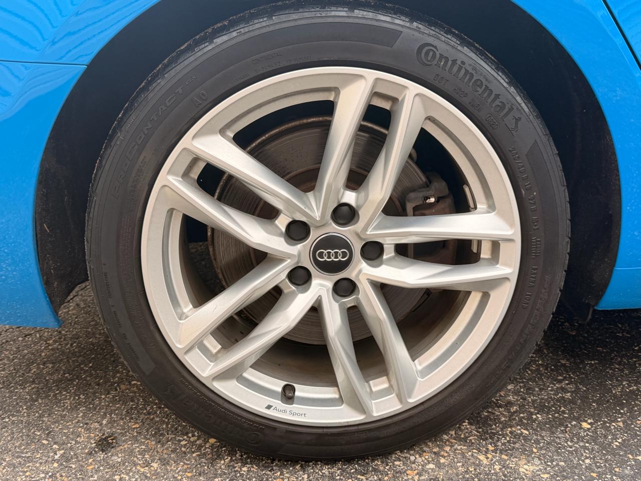 Audi A4 Sedan Premium Plus 45 TFSI quattro 2020