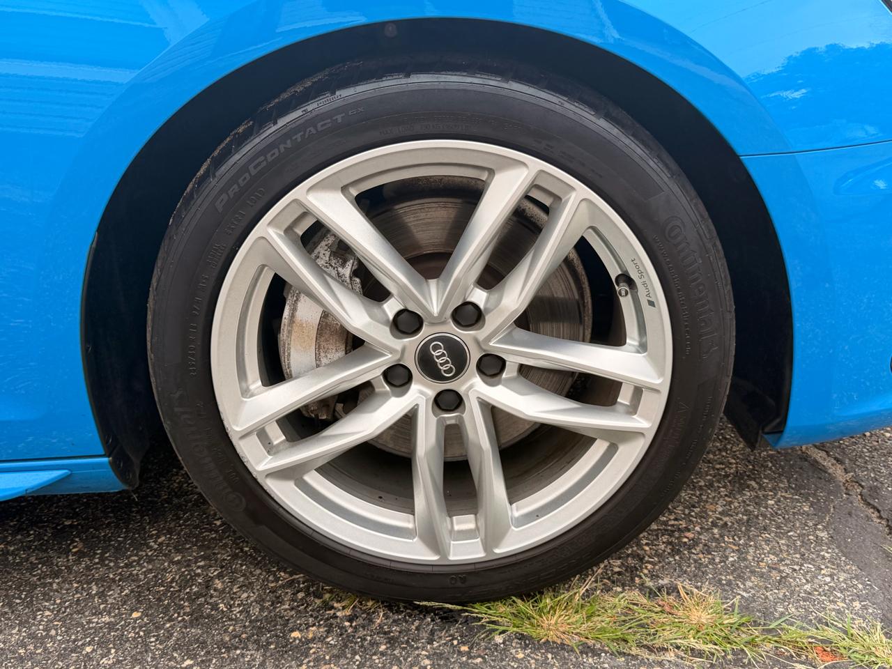 Audi A4 Sedan Premium Plus 45 TFSI quattro 2020