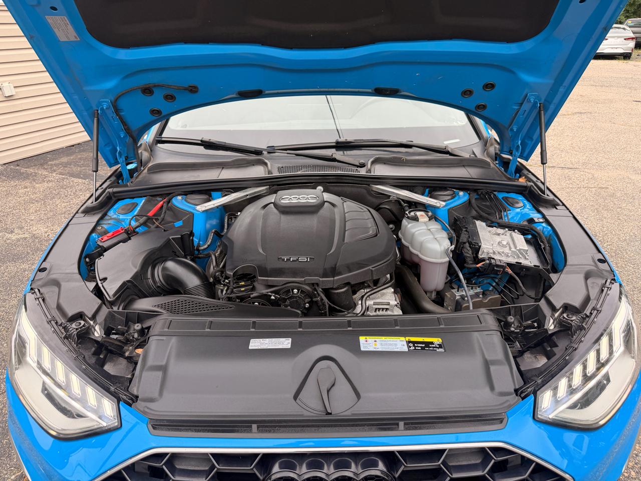 Audi A4 Sedan Premium Plus 45 TFSI quattro 2020