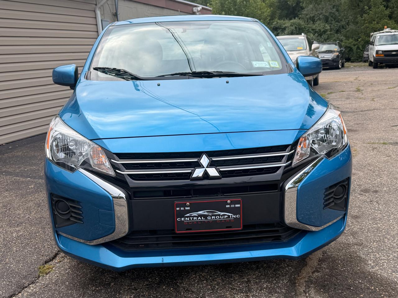 Mitsubishi Mirage ES CVT 2024