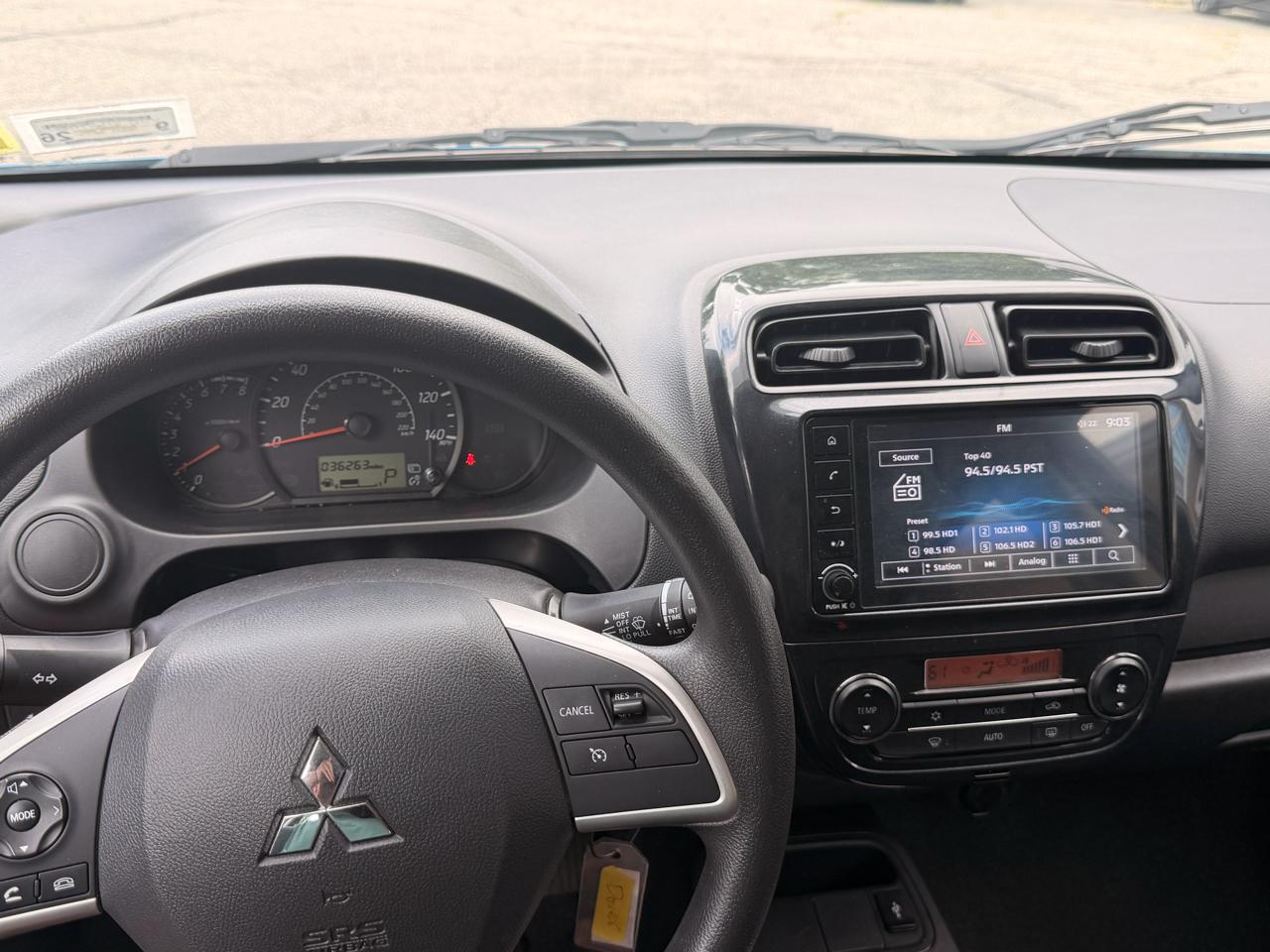 Mitsubishi Mirage ES CVT 2024
