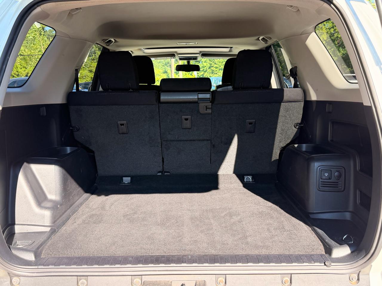 Toyota 4Runner 4WD 4dr V6 Limited (Natl) 2013