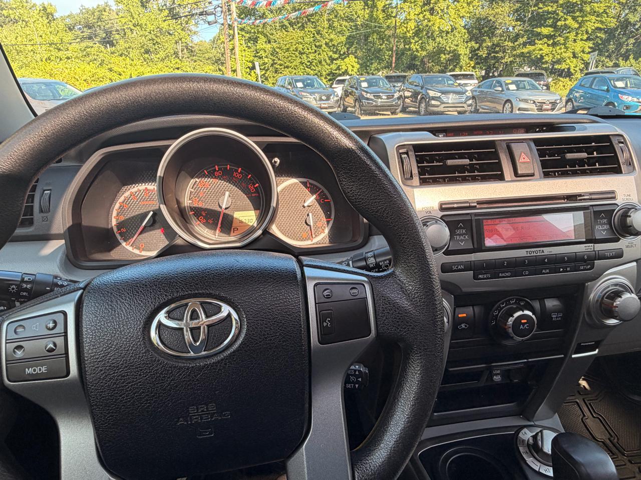 Toyota 4Runner 4WD 4dr V6 Limited (Natl) 2013
