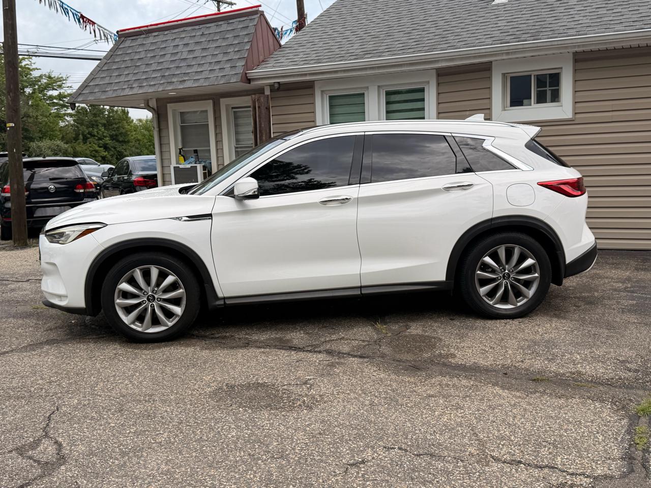 Infiniti QX50 LUXE AWD 2020