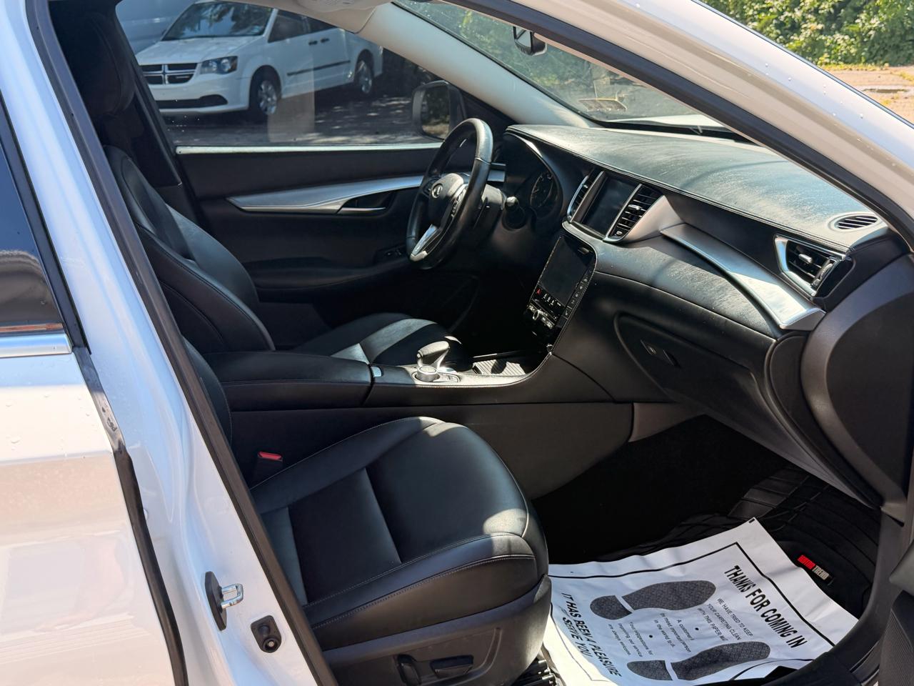 Infiniti QX50 LUXE AWD 2020