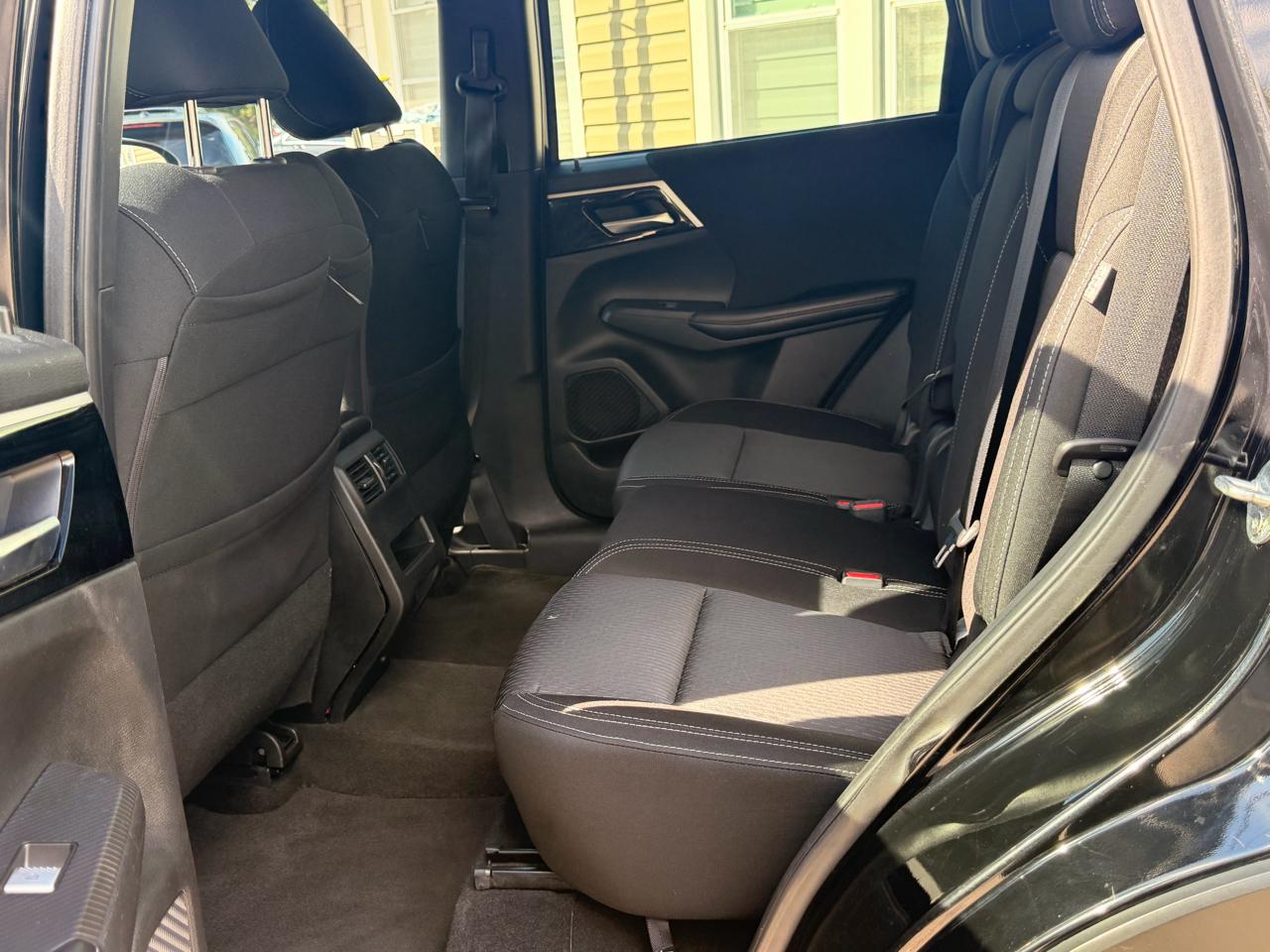Mitsubishi Outlander ES S-AWC 2022