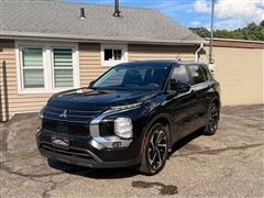2022 Mitsubishi Outlander 