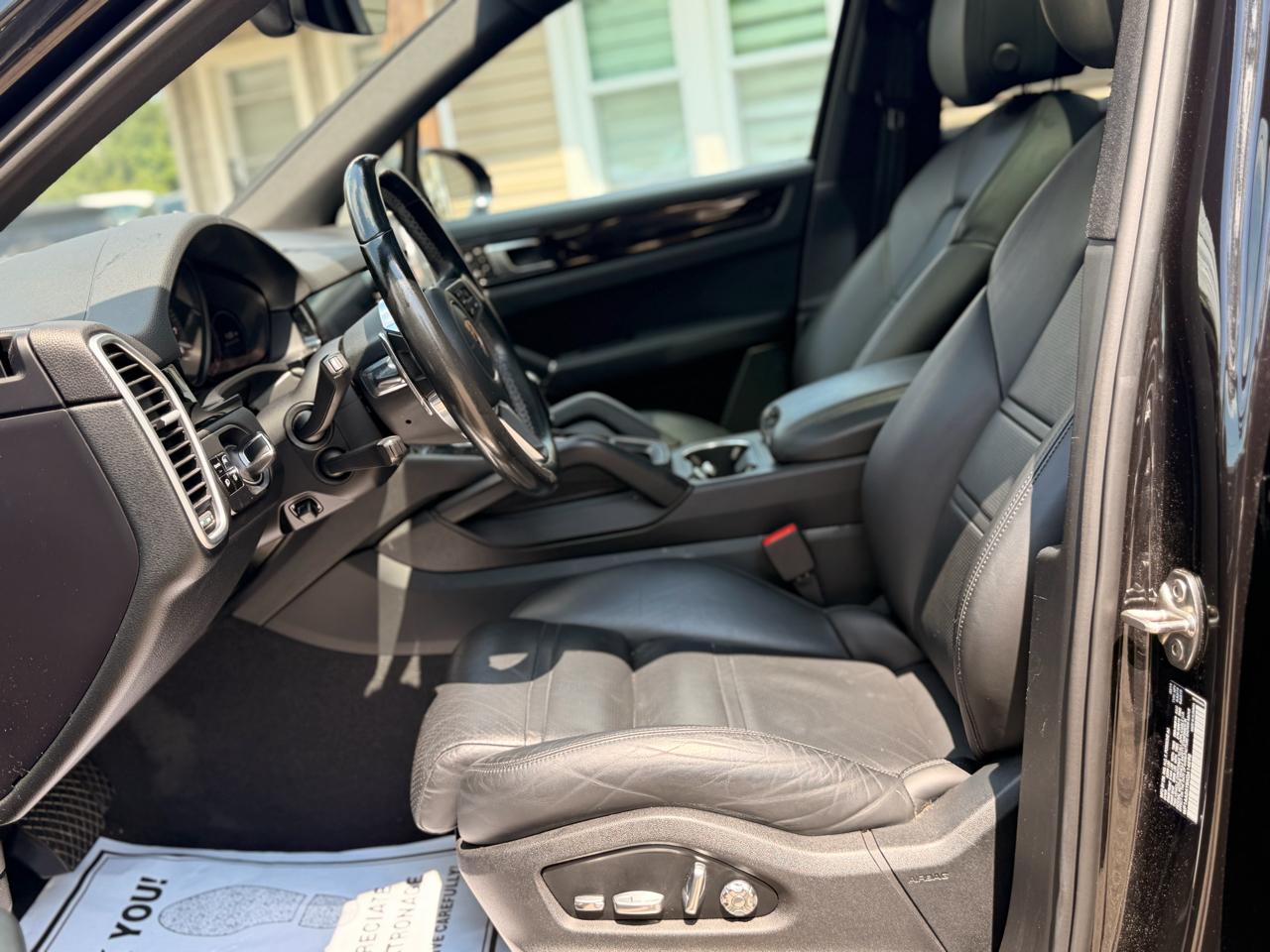 Porsche Cayenne AWD 2019