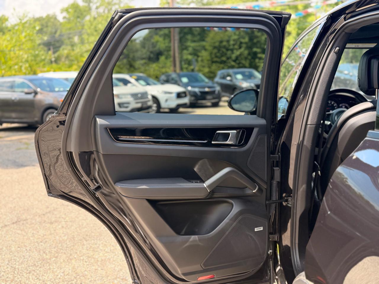 Porsche Cayenne AWD 2019