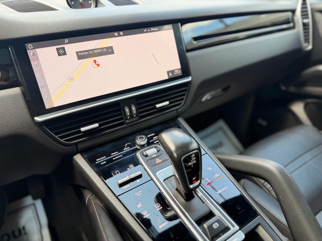 Porsche Cayenne AWD 2019