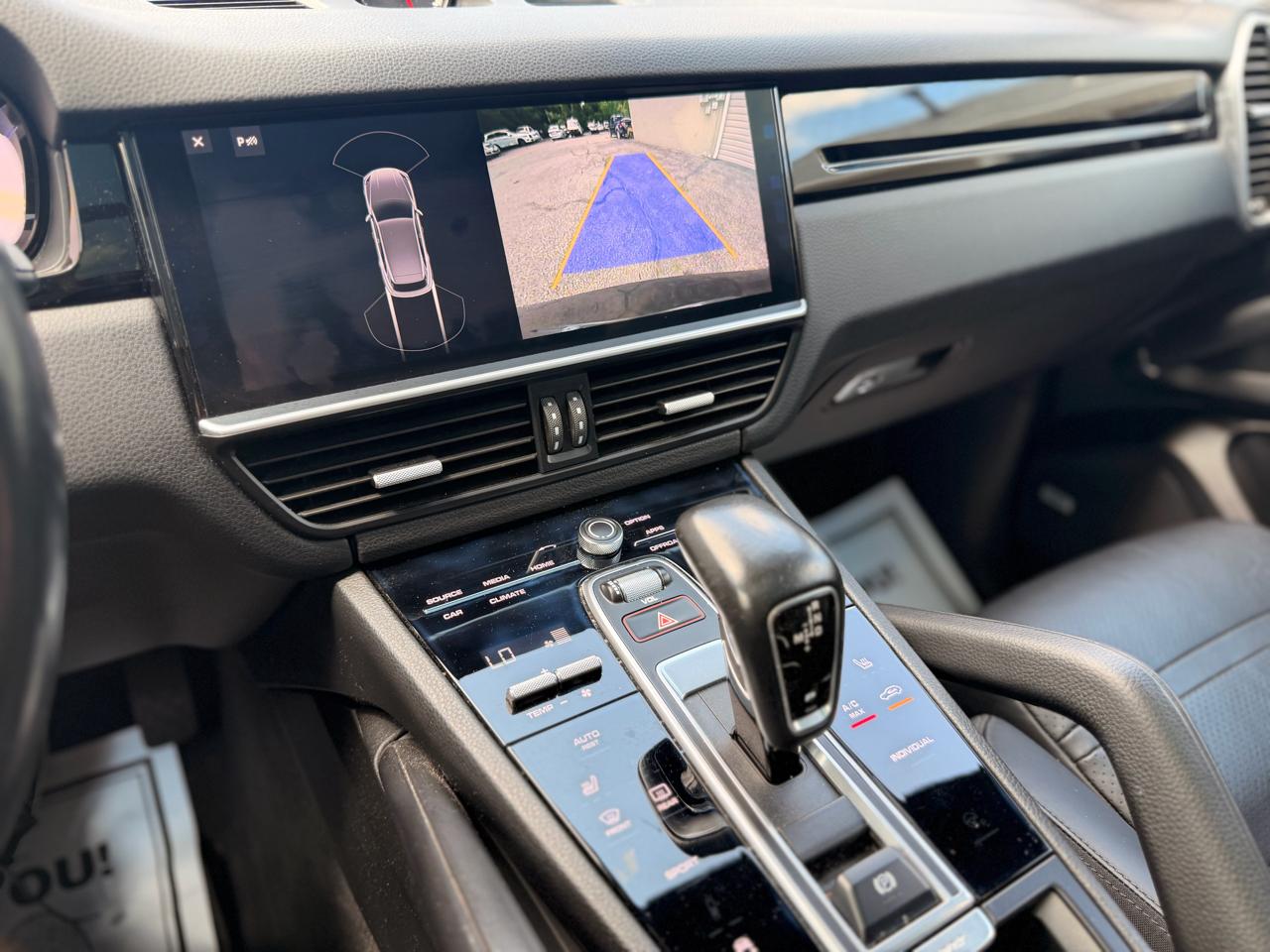 Porsche Cayenne AWD 2019